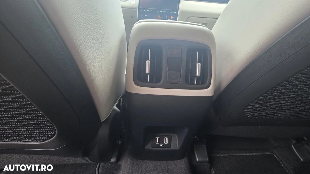 Hyundai Tucson HEV 1.6 l 230 CP 4WD 6AT Premium - 13