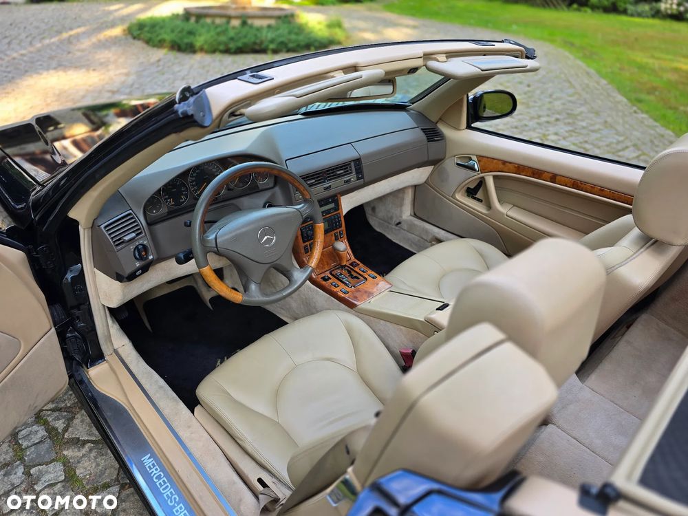 Mercedes-Benz SL 500 - 20