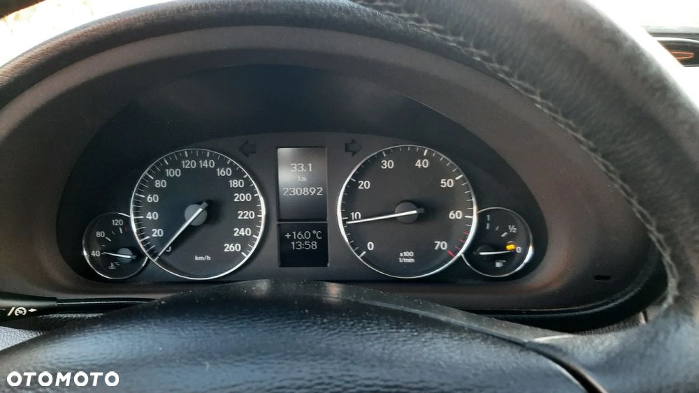 Mercedes-Benz Klasa C 180 Kompressor Avantgarde - 35