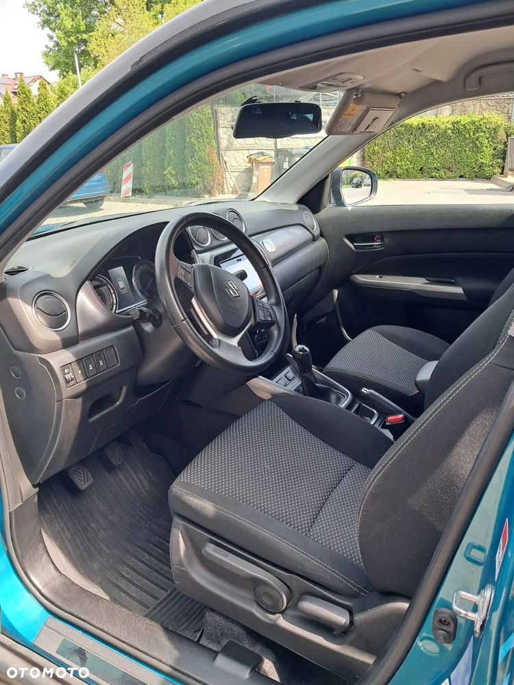 Suzuki Vitara 1.0 Boosterjet Premium 2WD - 1