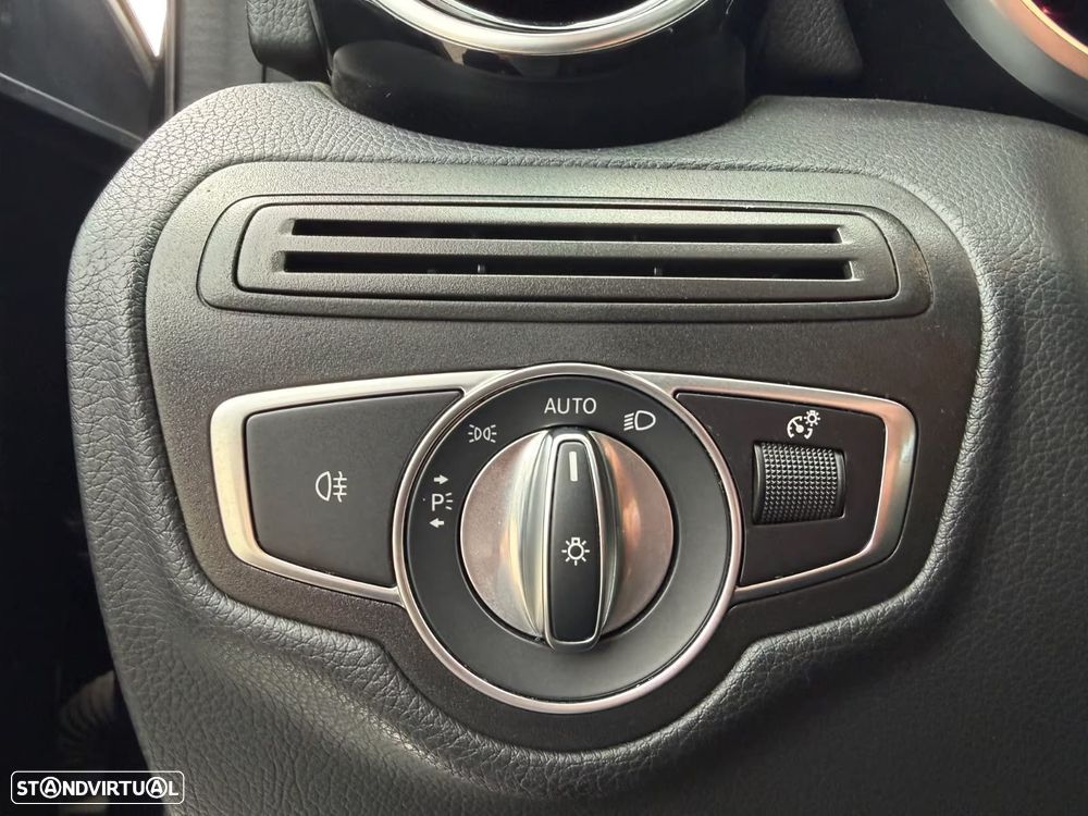 Mercedes-Benz GLC 300 de Coupe 4Matic 9G-TRONIC AMG Line - 27
