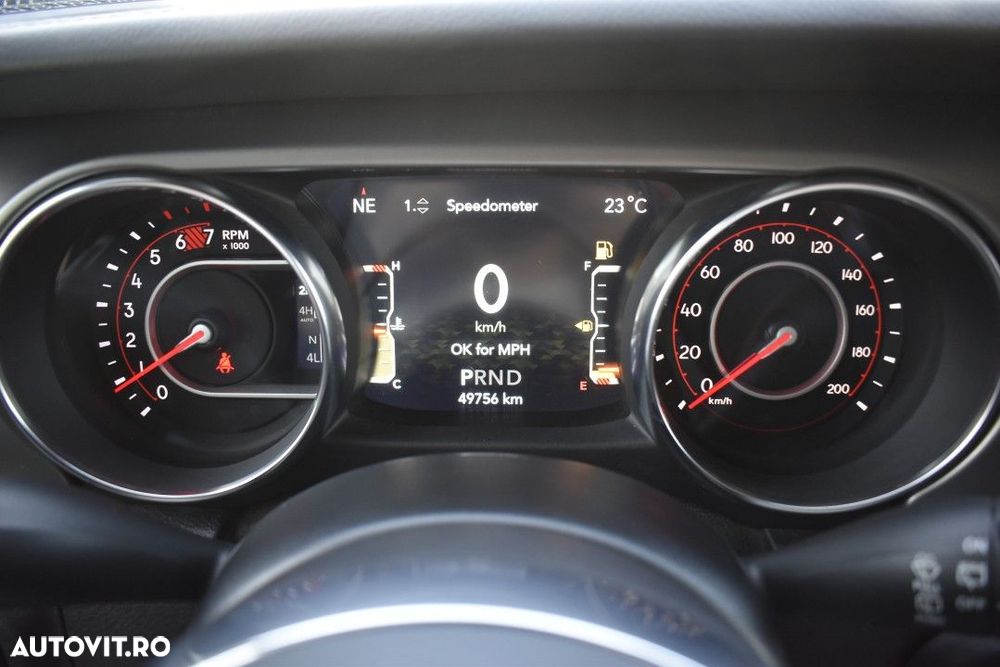 Jeep Wrangler - 13