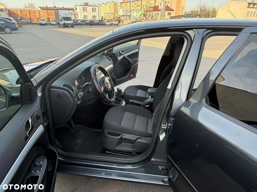 Skoda Octavia 1.8 TSI Ambition - 23