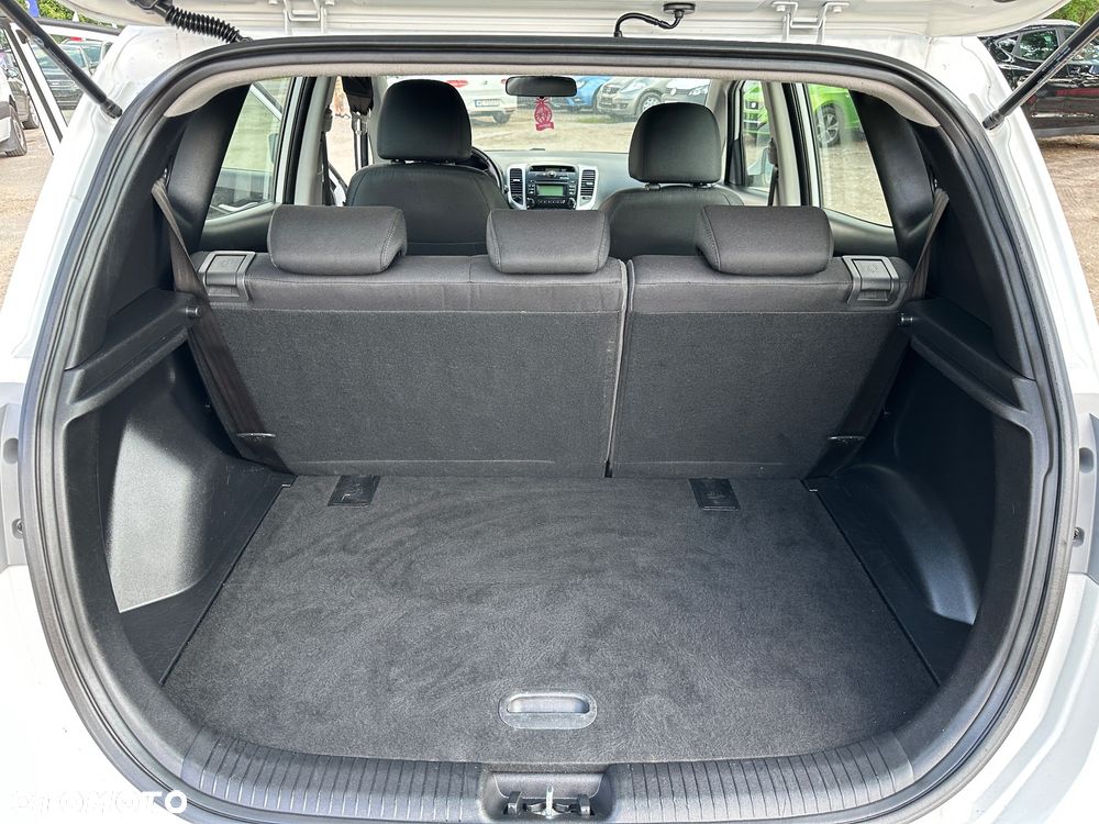 Hyundai ix20 1.4 blue Comfort - 22