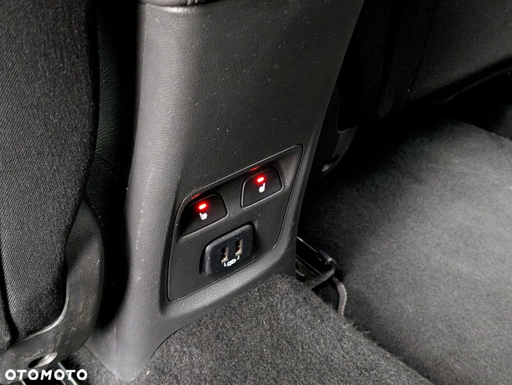 Opel Astra 1.6 CDTI Dynamic - 16