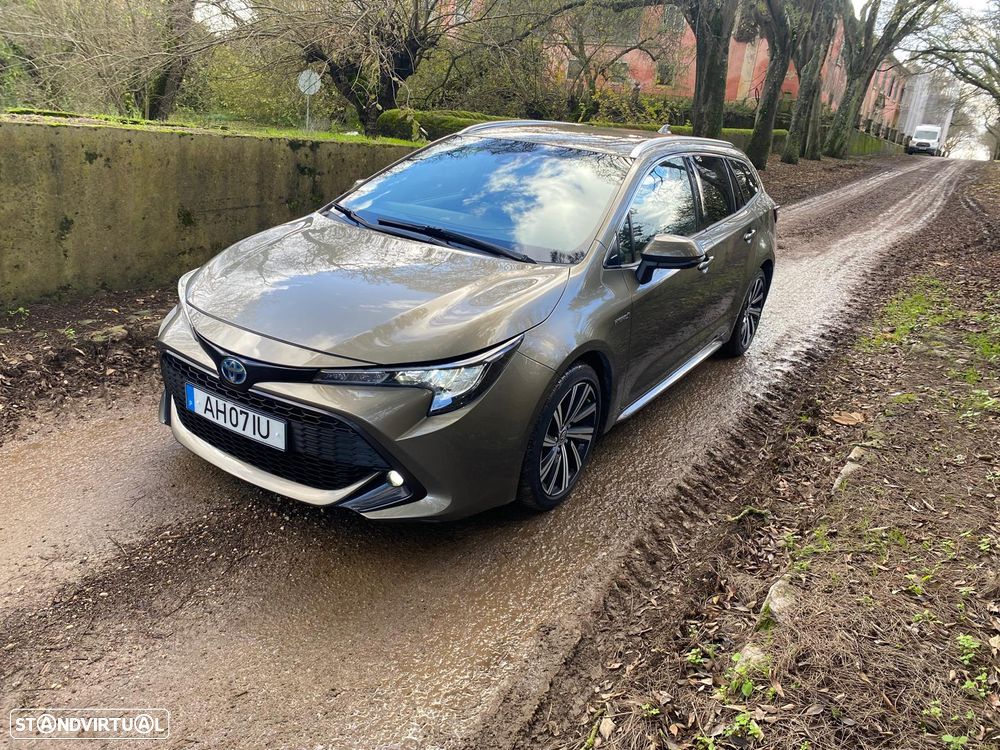 Toyota Corolla Touring Sports 1.8 Hybrid Comfort+P.Sport - 3