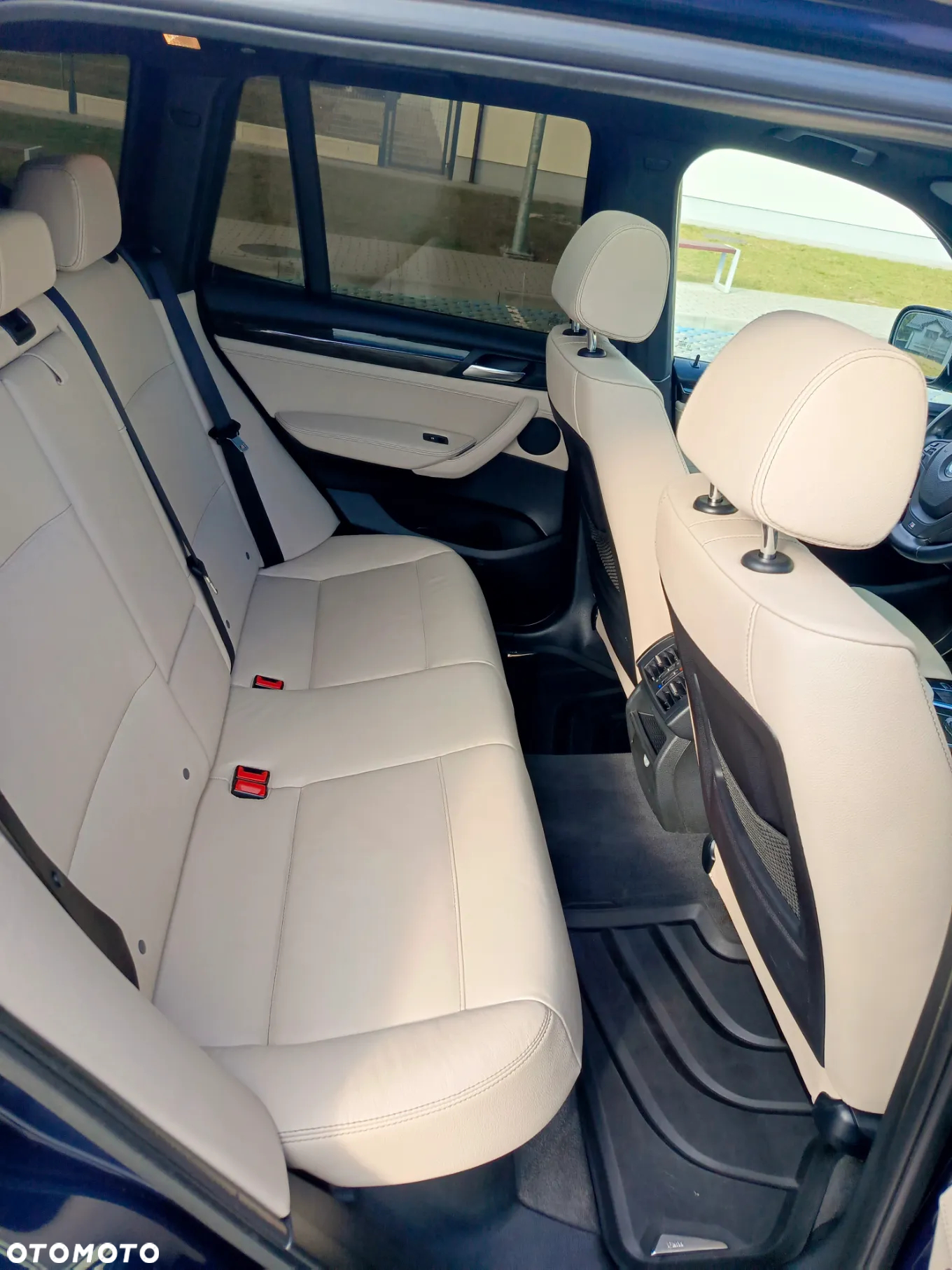 BMW X3 35i xDrive - 16