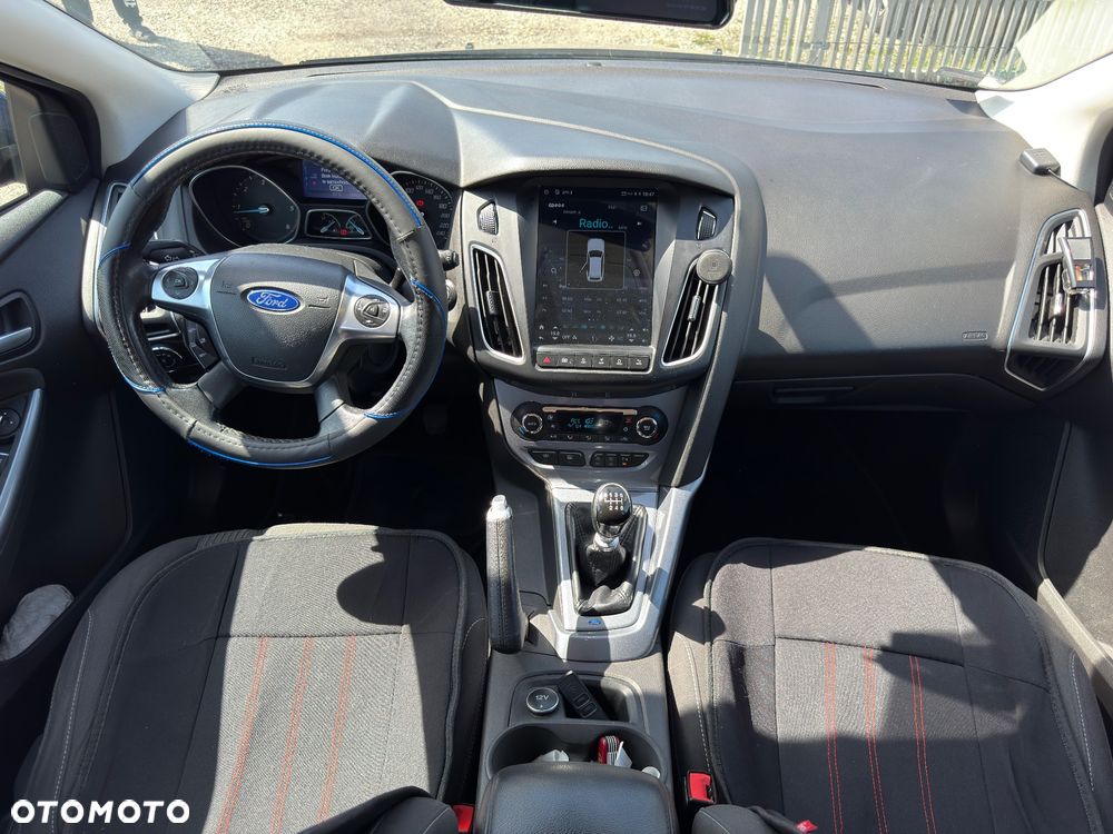 Ford Focus 1.6 TDCi ECOnetic 99g Start-Stopp-System Titanium - 24