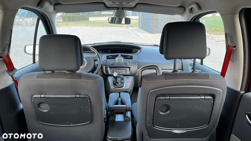 Renault Scenic 1.9 dCi FAP Conquest - 10