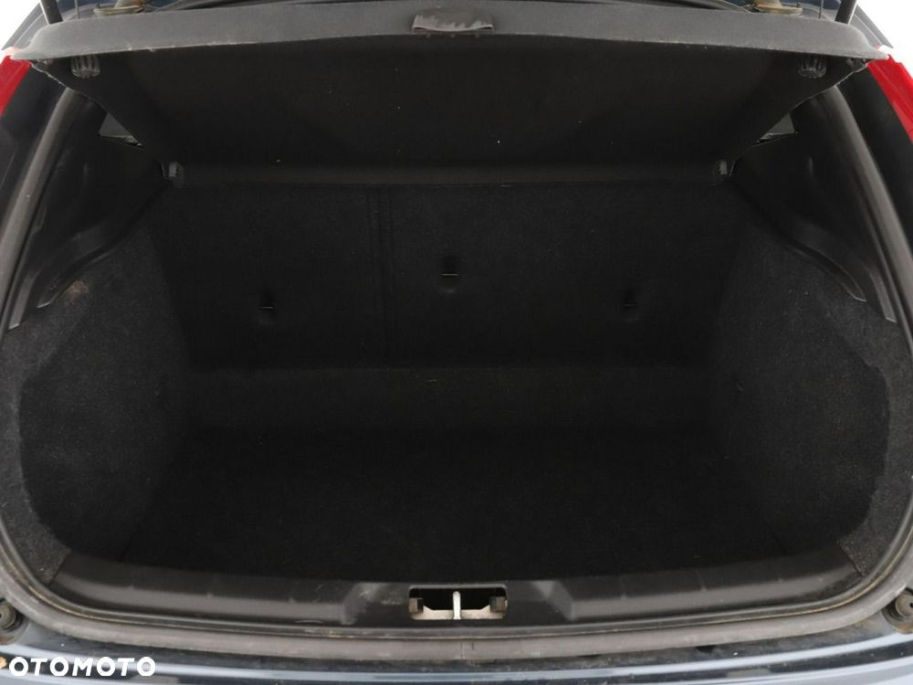 Volvo V40 Cross Country D3 - 21