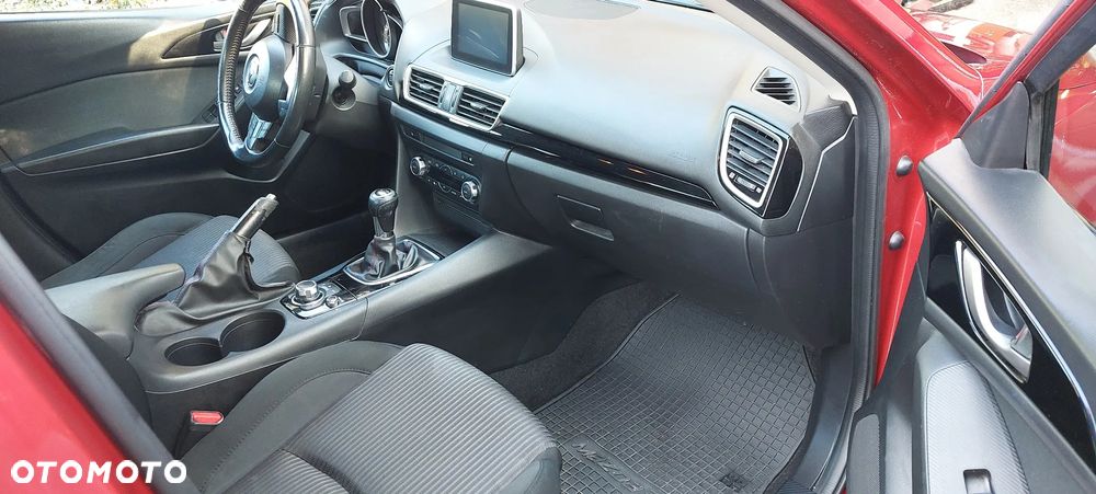 Mazda 3 - 8