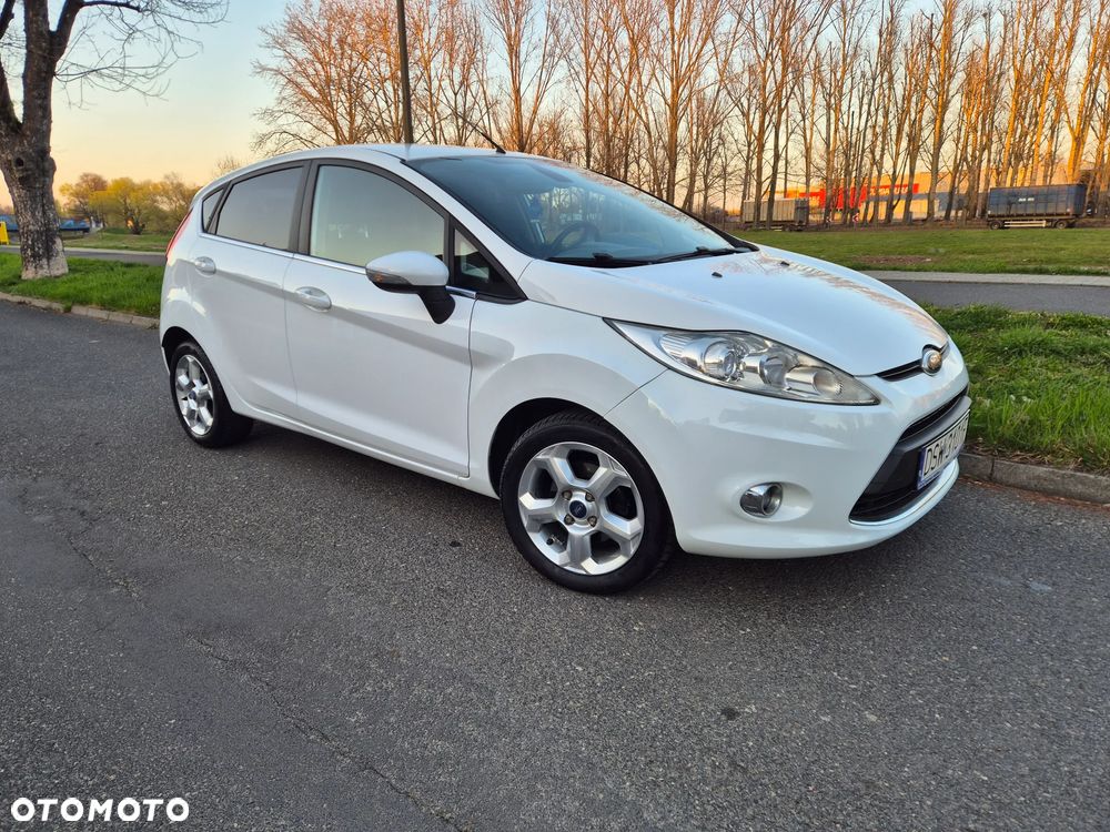 Ford Fiesta 1.25 Titanium - 22