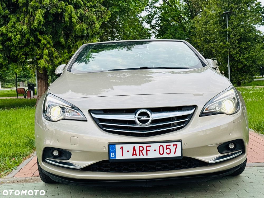 Opel Cascada 1.4 T Cosmo S&S - 12