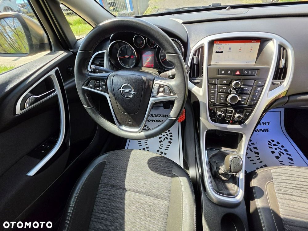 Opel Astra - 21