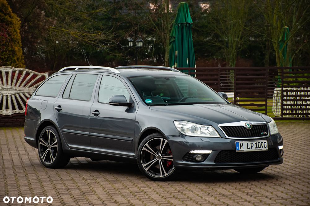 Skoda Octavia 2.0 TDI DPF RS - 15