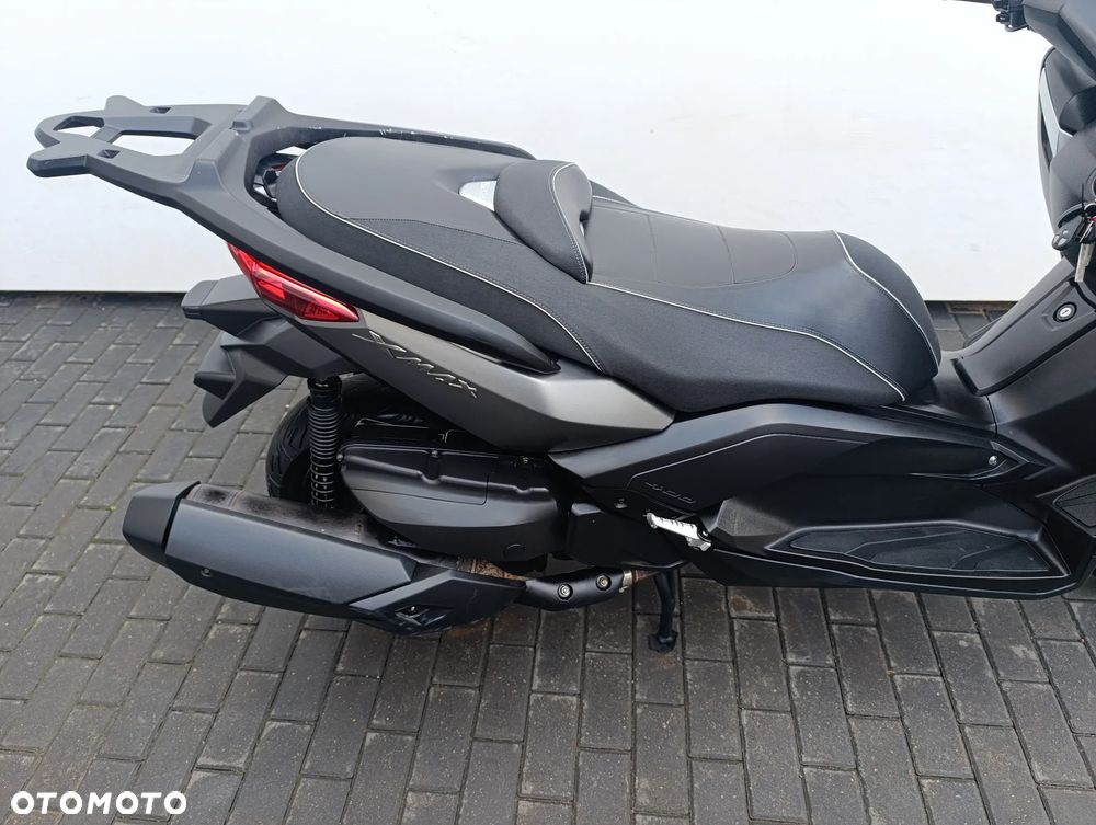 Yamaha X-max - 23