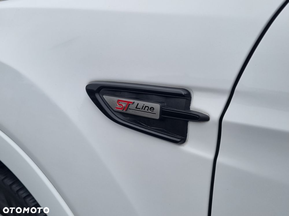 Ford Kuga 2.0 TDCi 4x2 ST-Line - 13