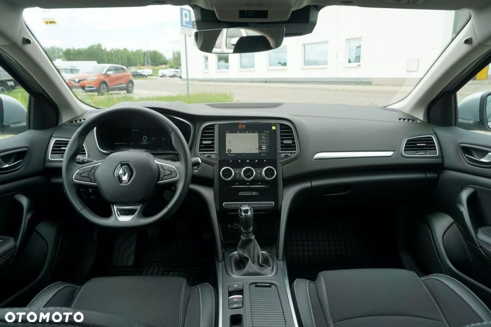 Renault Megane 1.3 TCe Techno - 13