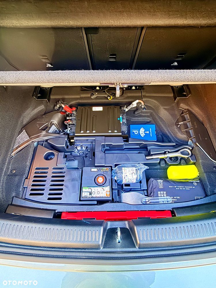 Mercedes-Benz Klasa A 180 7G-DCT Style - 11