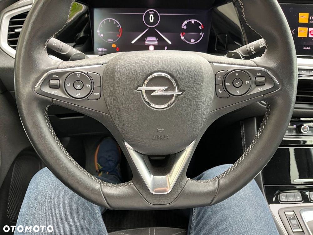 Opel Grandland 1.2 T Business Elegance S&S - 18