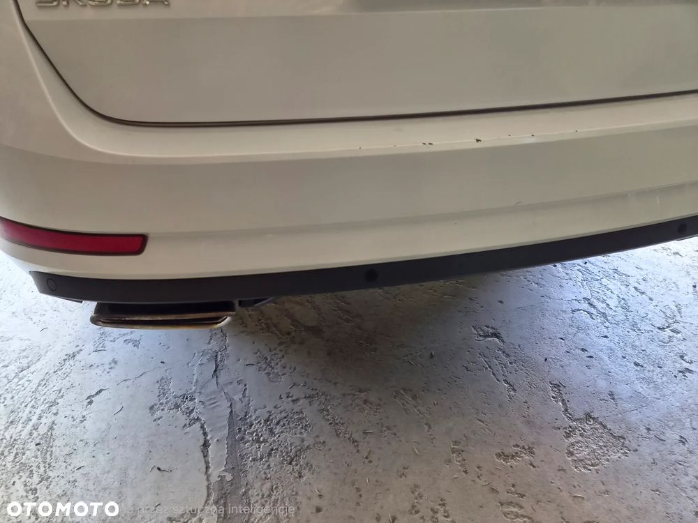 Skoda Superb 2.0 TSI 4x4 Sportline DSG - 13