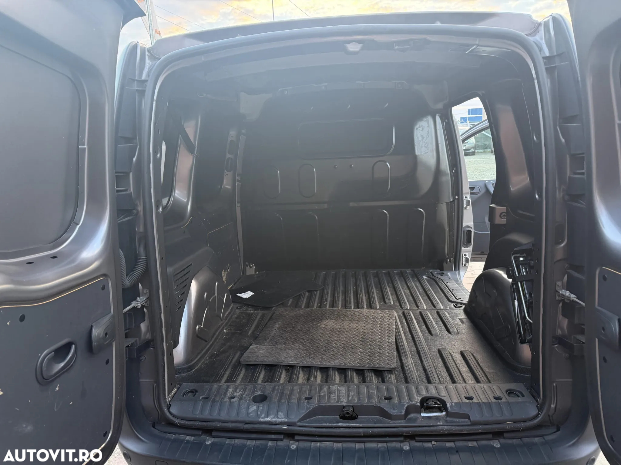 Mercedes-Benz Citan Mixto 110 CDI Lung 95CP FWD 6MT - 13