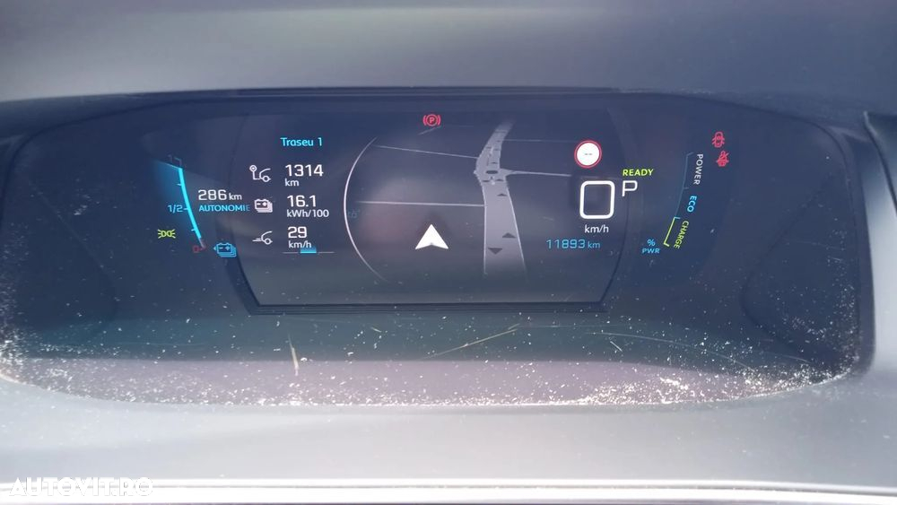 Peugeot 2008 e-2008 GT - 7