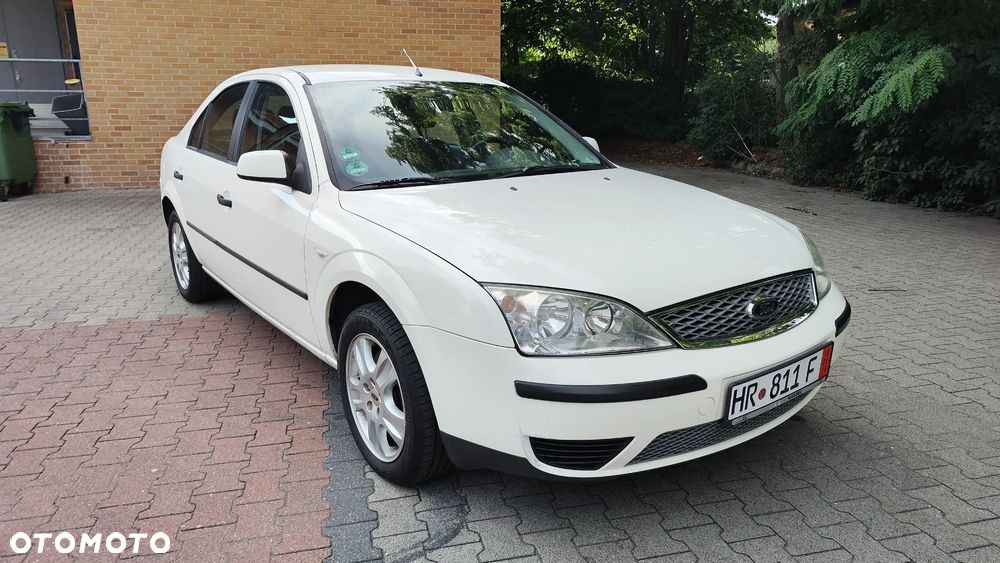 Ford Mondeo 1.8 Trend - 13