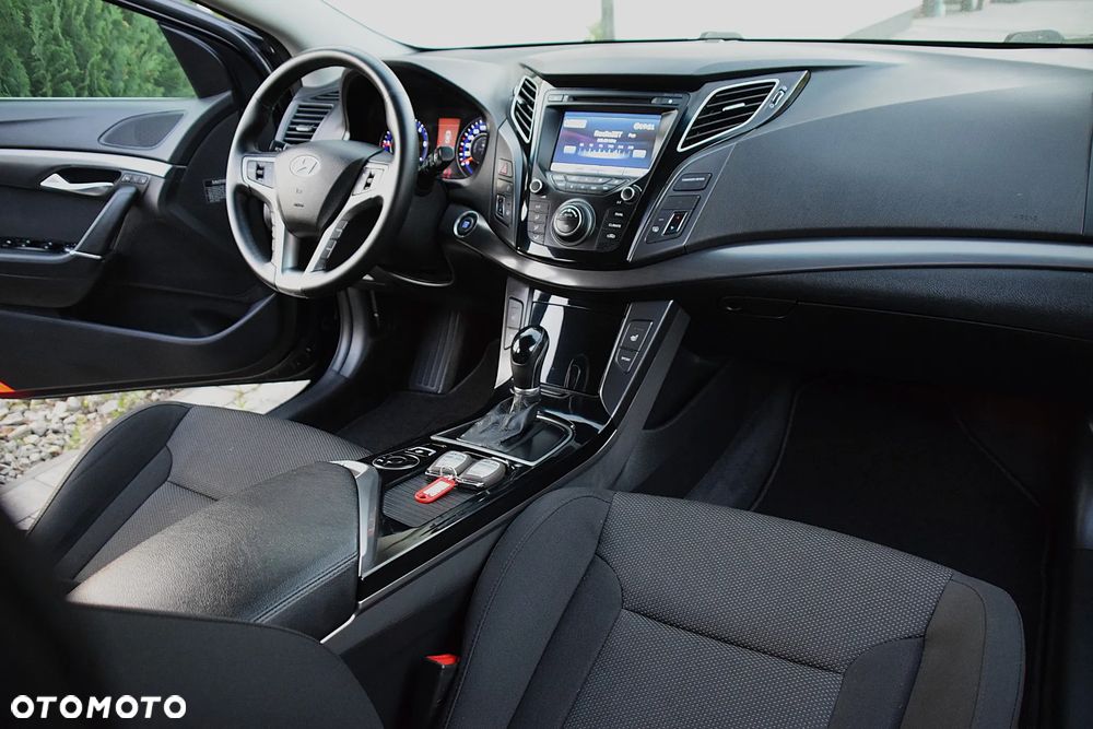 Hyundai i40 1.7 CRDi Automatik Premium - 27