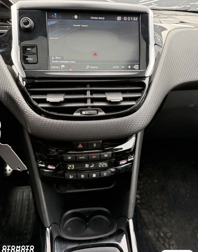 Peugeot 2008 PureTech 110 Stop&Start EAT6 Crossway - 13
