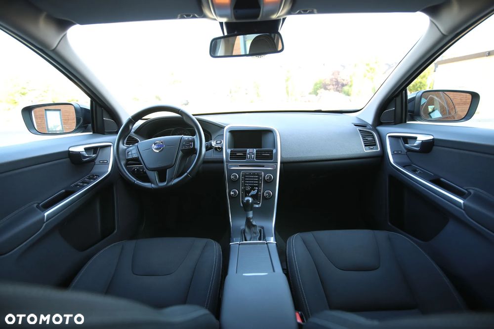 Volvo XC 60 D3 Kinetic - 22