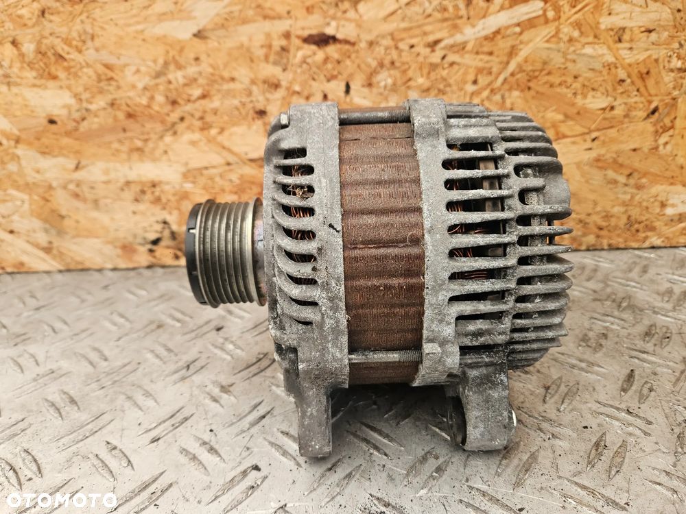 Alternator Renault Scenic III Laguna III 1.5 DCI 8200960533 Mitsubishi - 2