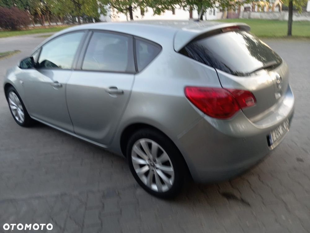 Opel Astra 1.4 EcoFLEX 150 Jahre - 5