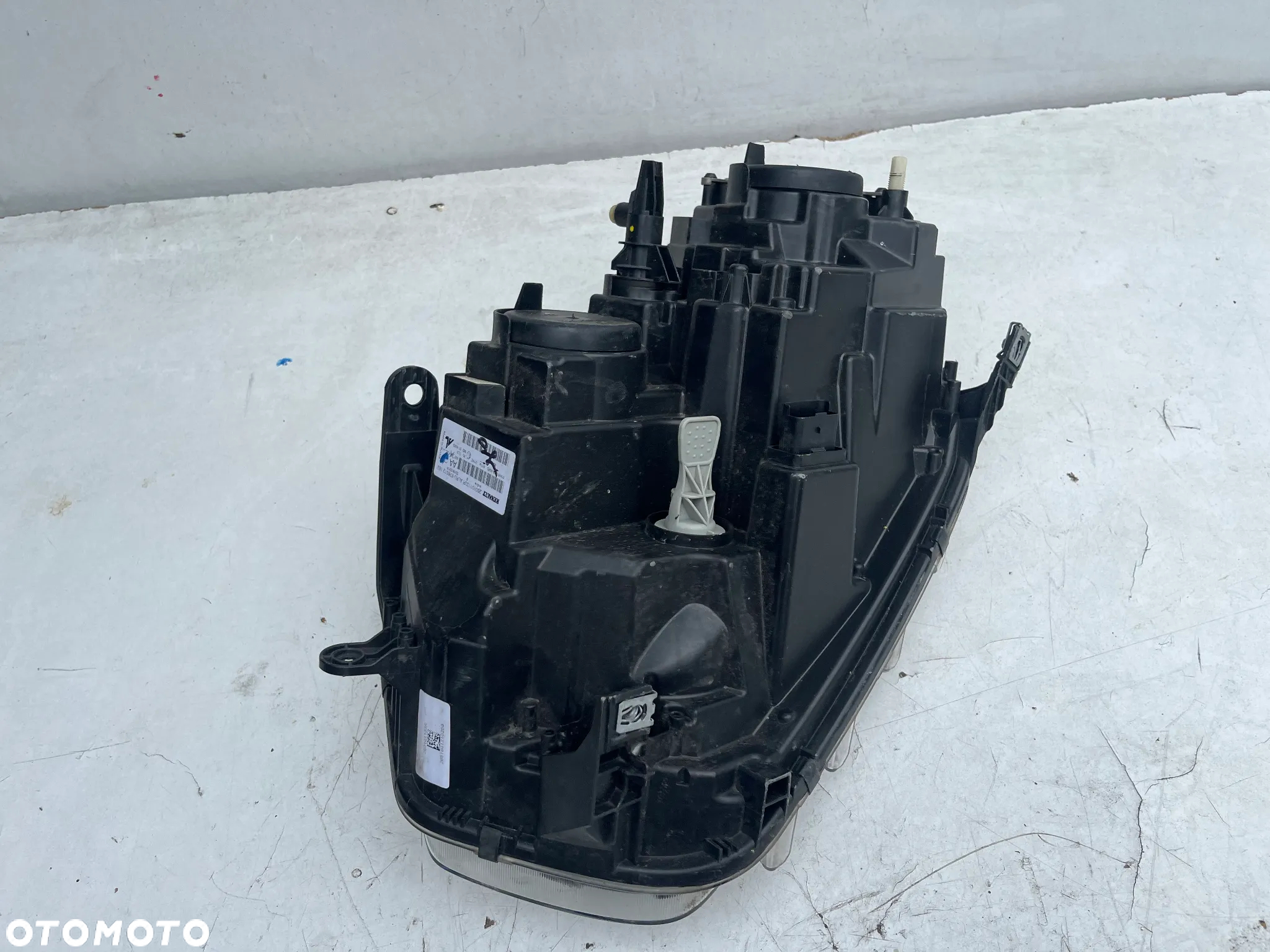LAMPA PRAWY PRZÓD DACIA DUSTER II 17- ORYGINAŁ 260101133R - 4