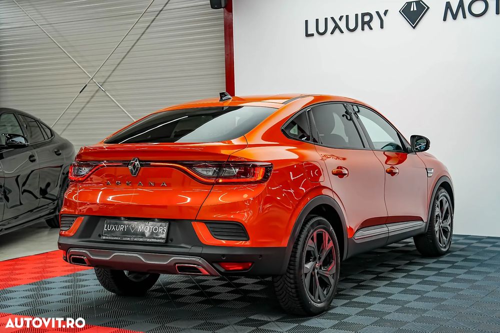 Renault Arkana MHEV 160 EDC RS Line - 11