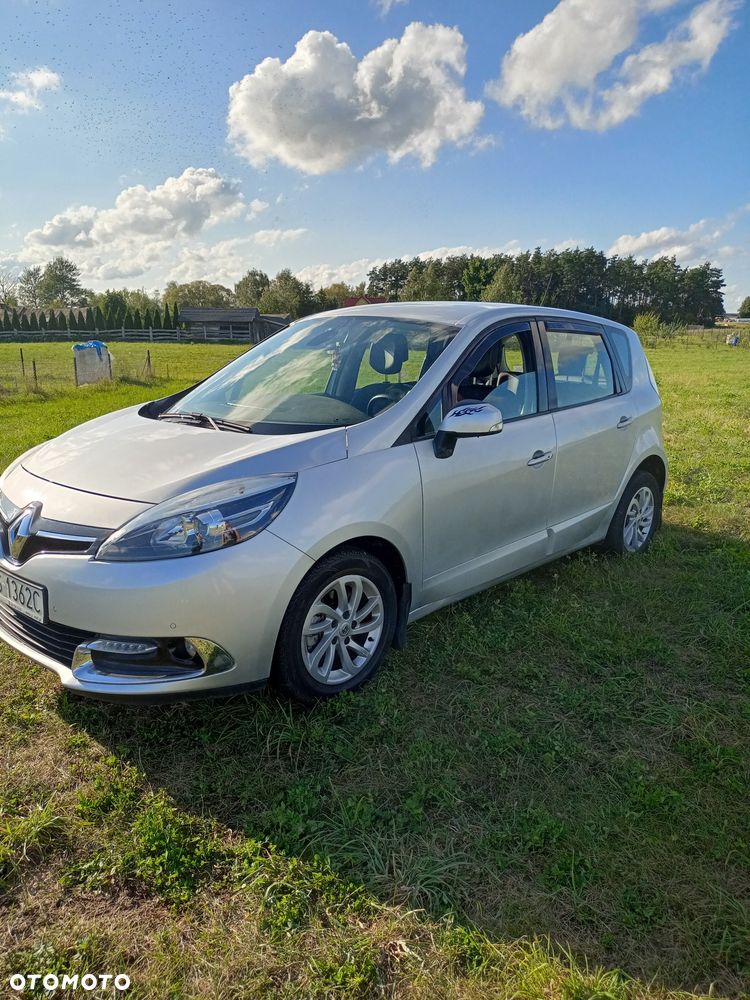 Renault Scenic - 1
