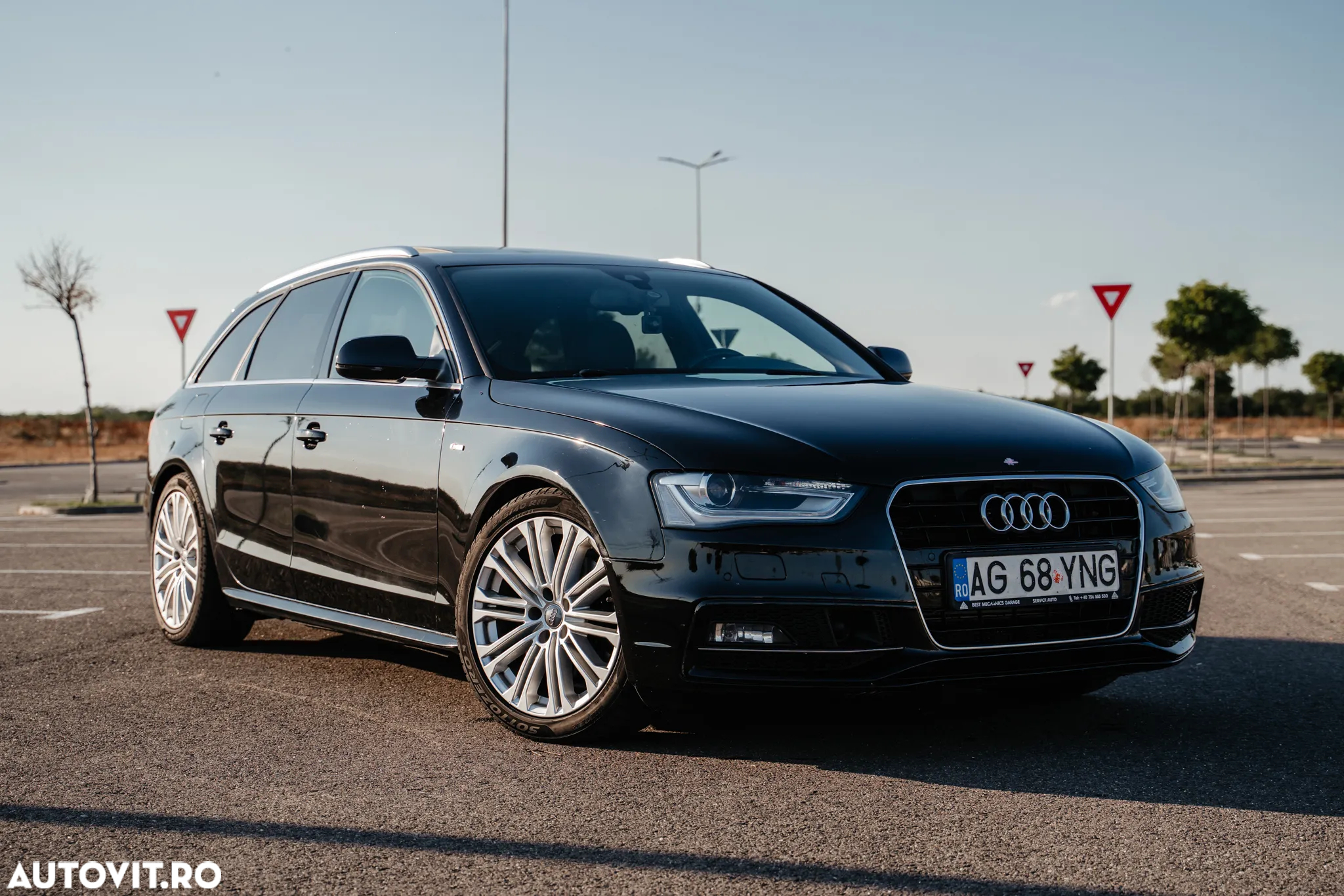 Audi A4 2.0 TDI DPF clean diesel multitronic S line Sportpaket - 2