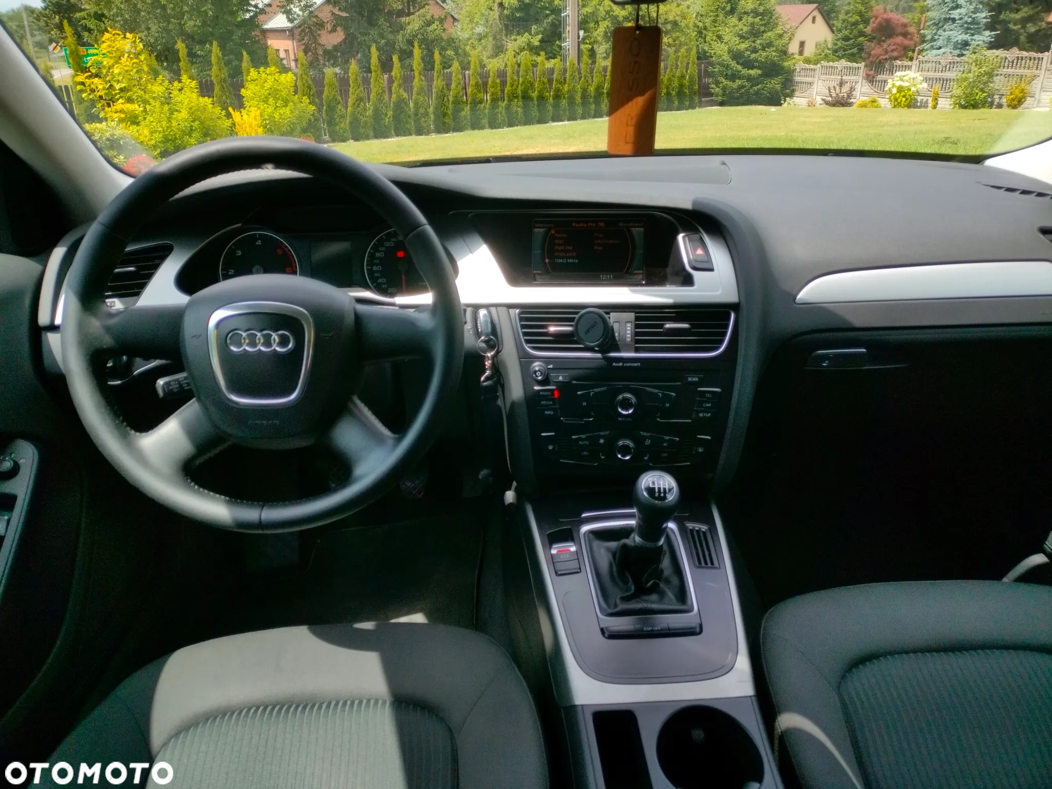 Audi A4 2.0 TDI - 11