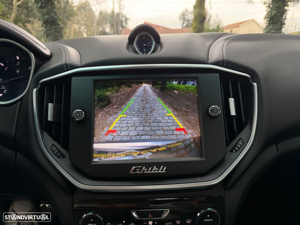 Maserati Ghibli 3.0 V6 GranLusso - 20