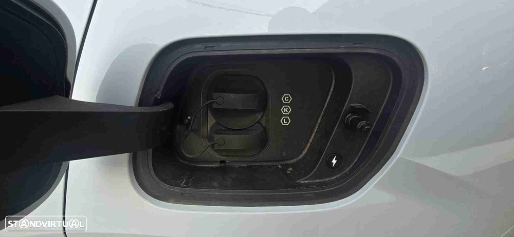 Volvo EX30 69 kWh Single Motor Extended Range Plus - 14