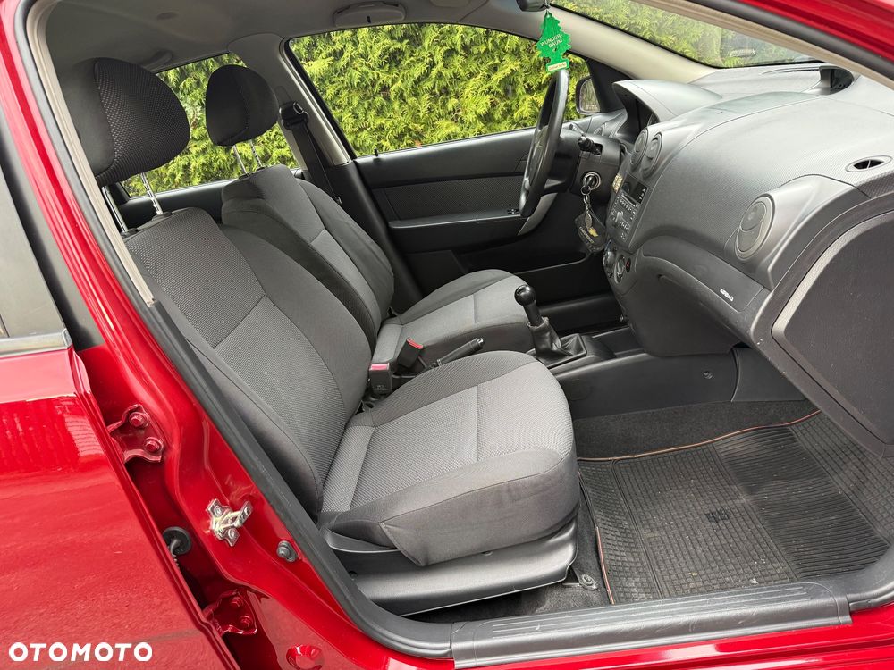 Chevrolet Aveo 1.2 16V LS - 21