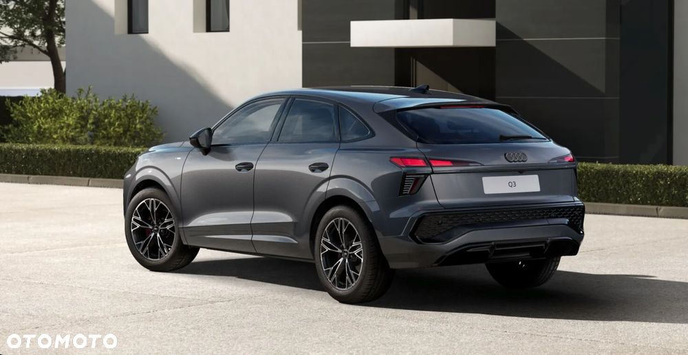 Audi Q3 Sportback - 6