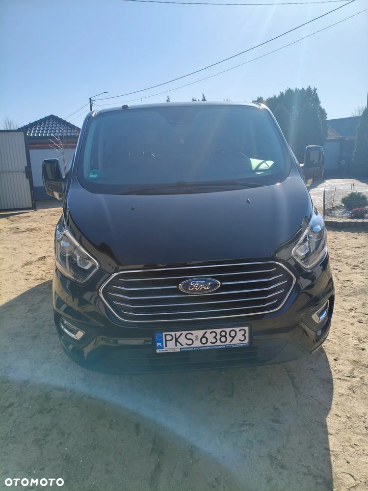 Ford Tourneo Custom 2.0 EcoBlue L1 Titanium - 9