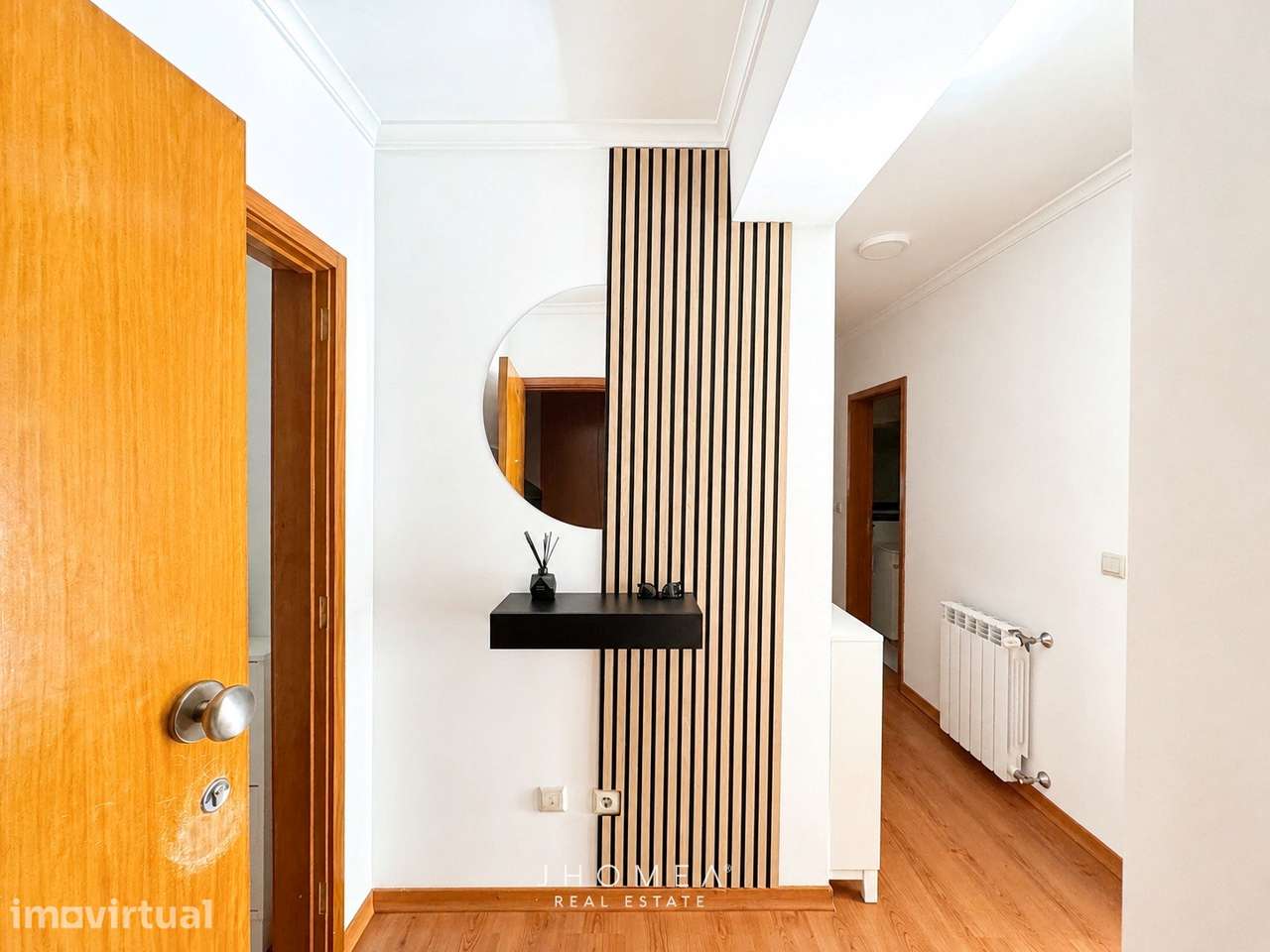 Apartamento T2 em Ílhavo com Garagem, Elevador e Varanda Envolvente - Grande imagem: 3/17