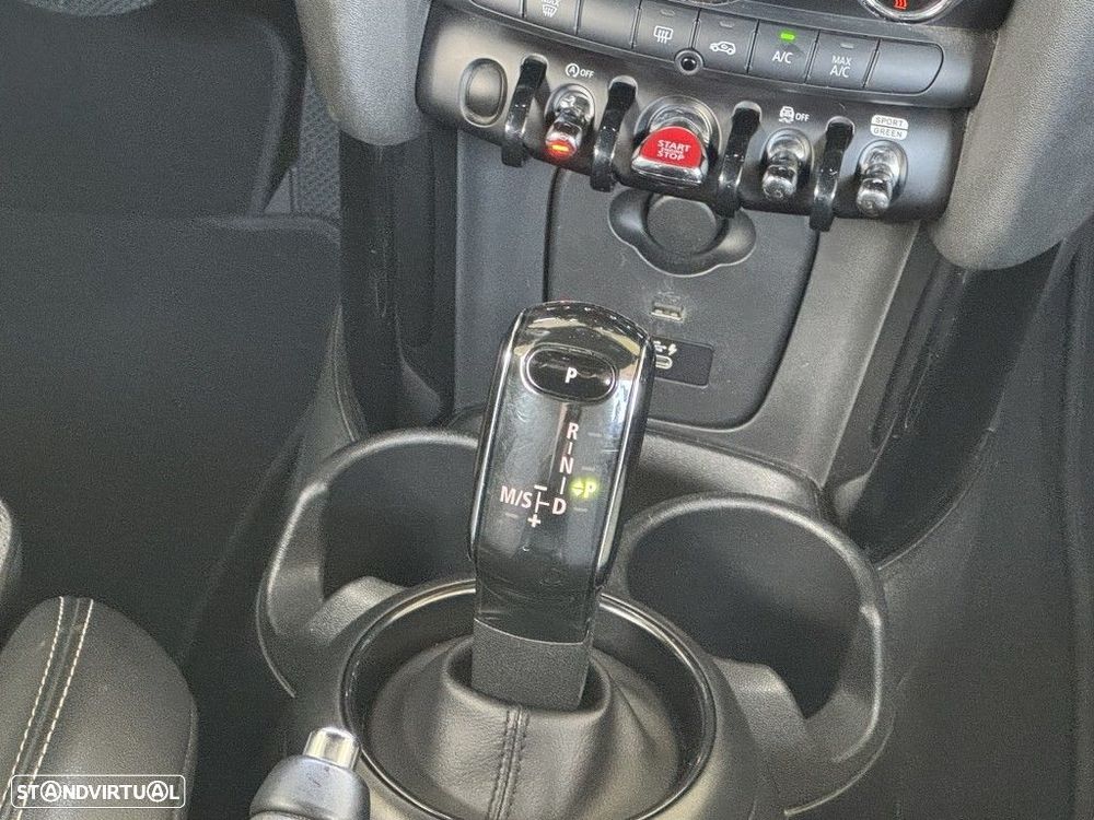 MINI Cabrio - 17