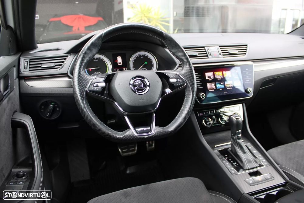 Skoda Superb 1.4 TSI iV Sportline DSG - 14