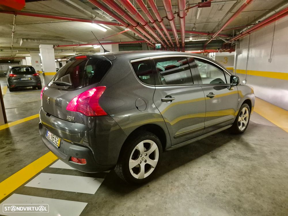 Peugeot 3008 1.6 HDi Active - 9
