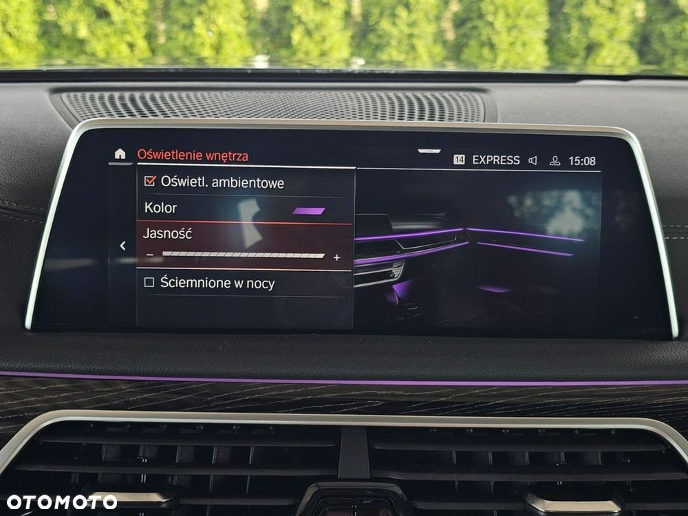 BMW Seria 7 - 35