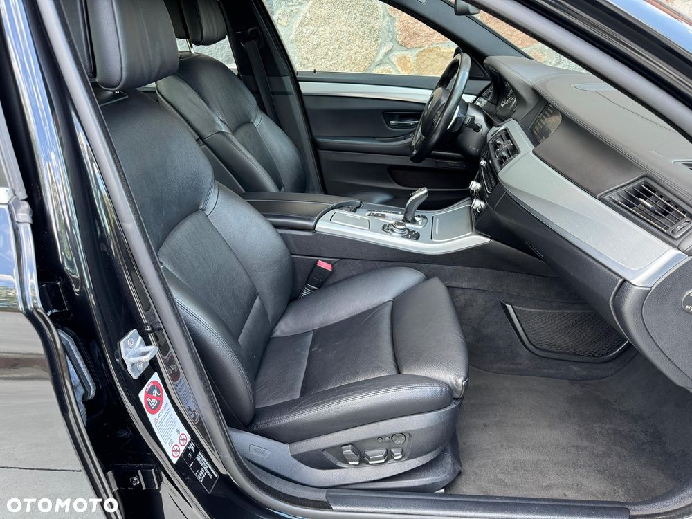 BMW Seria 5 535d xDrive Sport-Aut - 12
