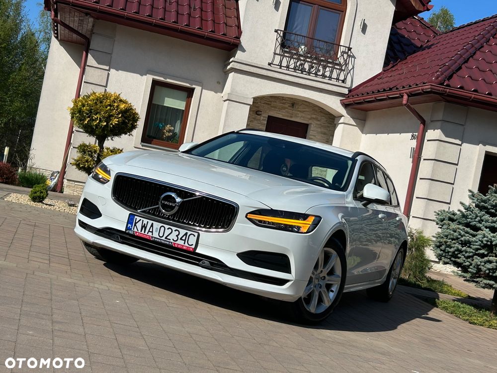 Volvo V90 D3 Momentum Pro - 20